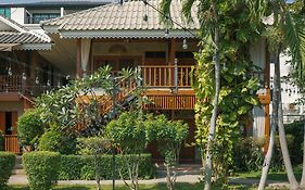 Buri Gallery House